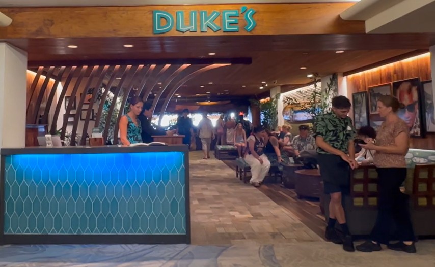Where to eat in Waikiki Beach Oahu Hawaii